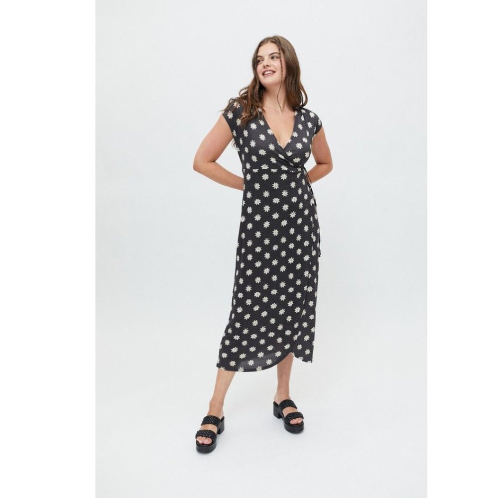 Urban Outfitters Zina Wrap Midi Dress Carbon Gray Floral XS